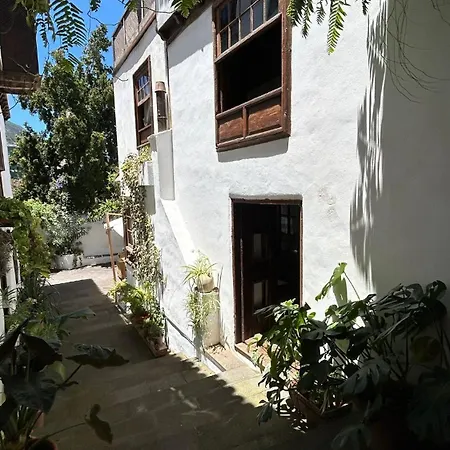 Casa La Aldaba Feriehus